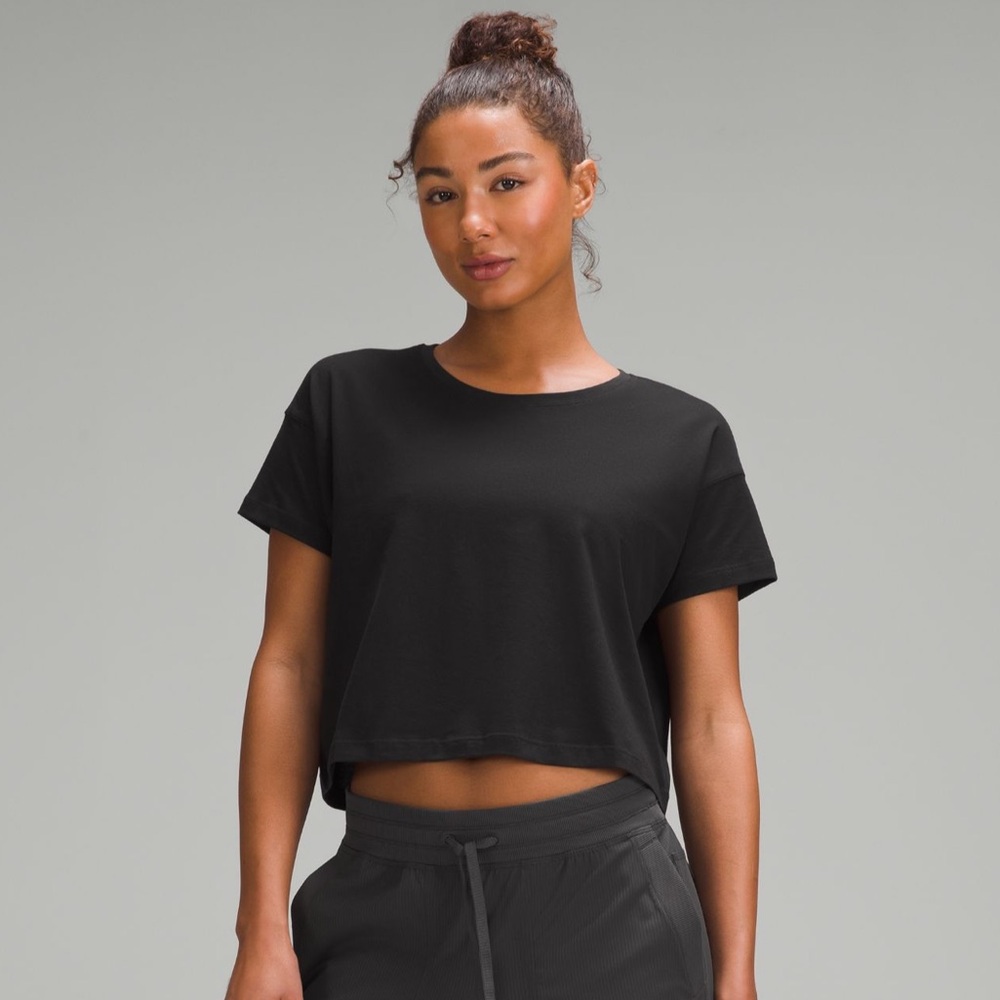 Lululemon Cates T-Shirt
